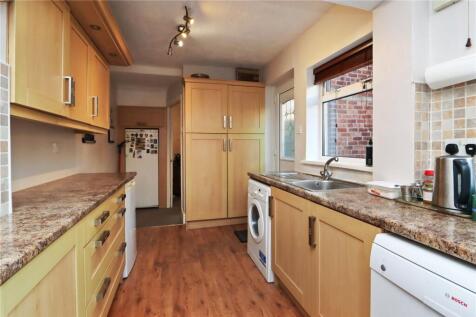 Kitchen Pic 2