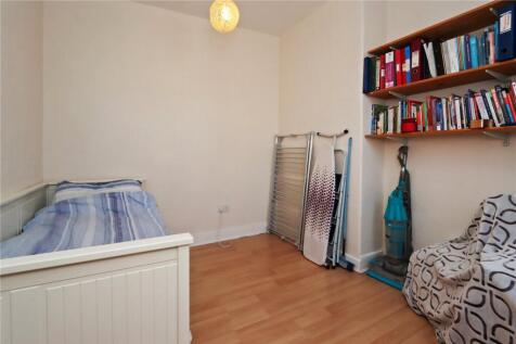 Bedroom 2 Pic 1