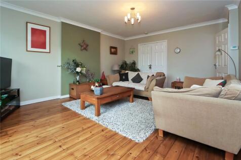 Living Room Pic 3