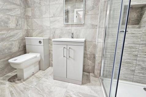 En-Suite 1