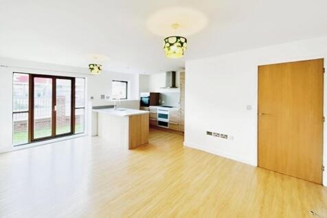 Lounge/Kitchen