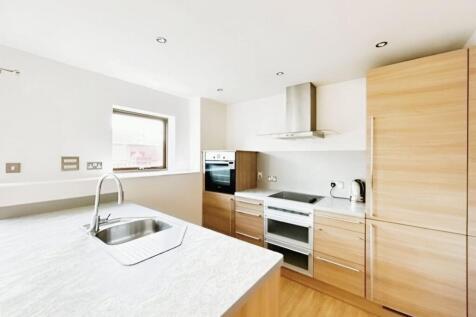 Lounge/Kitchen