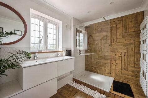 Shower Room/Wc