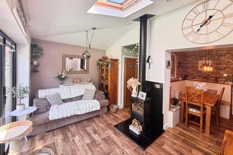 Sitting/ Garden Room