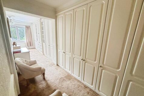 Dressing Area
