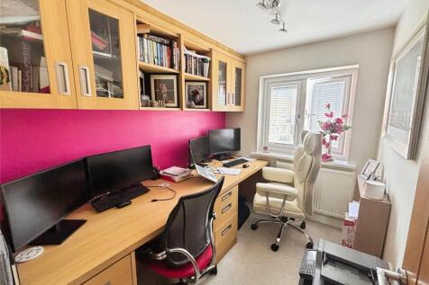Bed Five / Office