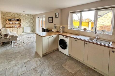 Kitchen Living Area