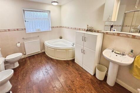 En-Suite One