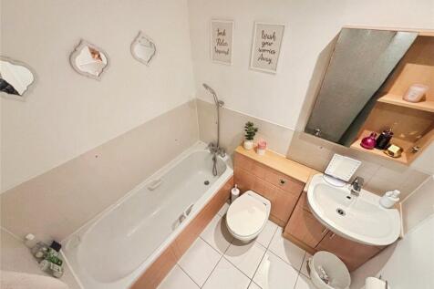 En Suite Bathroom