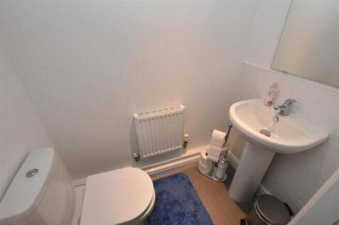 Cloakroom/Wc