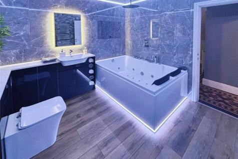 Modern Bathroom