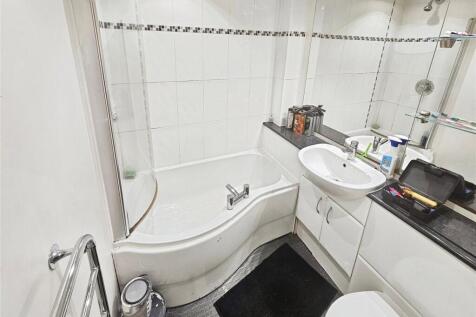 Open Plan Iving Roo