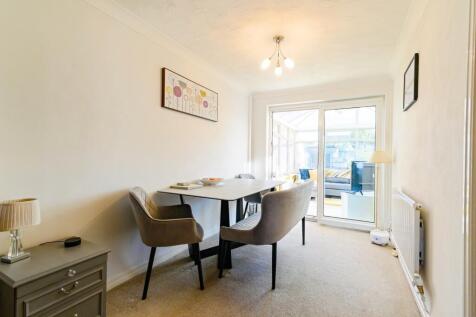 Dining Area 2