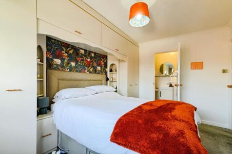 Main Bedroom 2