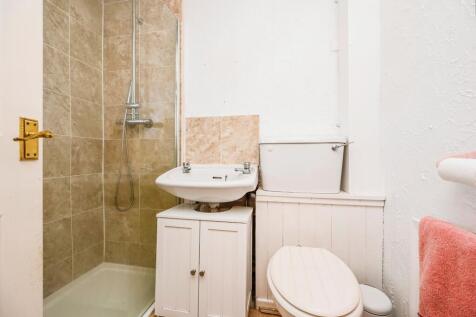 Shower W/C