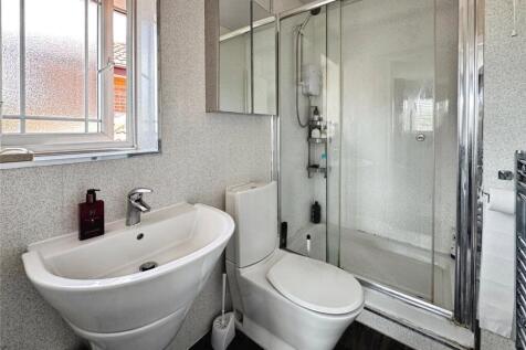 Ensuite Shower W/C