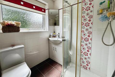 Shower W/C