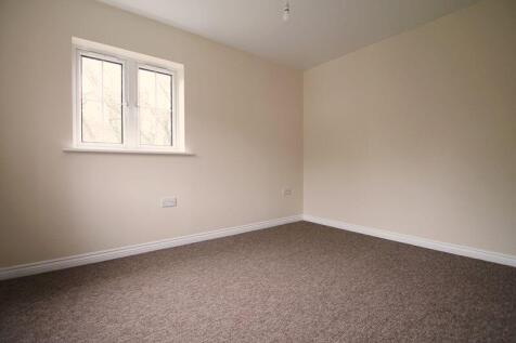 Bedroom Three (2)