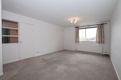 Lounge/Dining Room (3)
