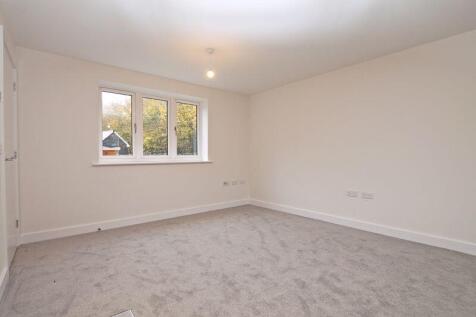 Open Planned Living Area (4)