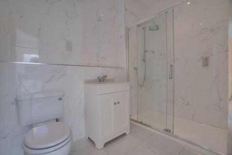 Master En-Suite