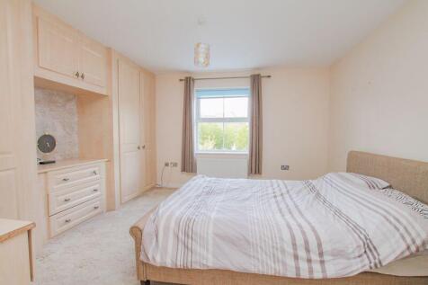 Bedroom Two (1)