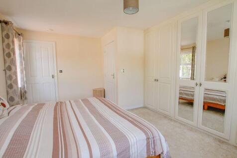 Bedroom One (2)