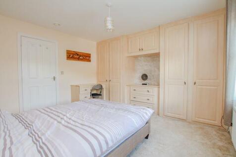 Bedroom Two (2)