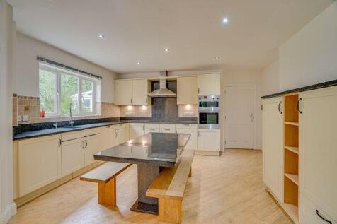Kitchen (1)
