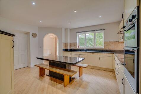 Kitchen (2)
