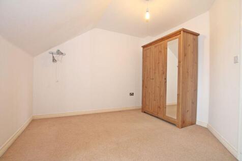 Bedroom Two (2)