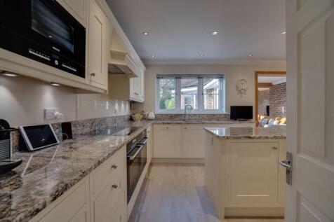 Kitchen (1)