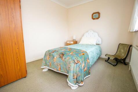10 Sumar Close-04.jpg