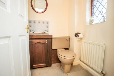 10 Sumar Close-02.jpg