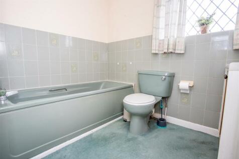 10 Sumar Close-06.jpg