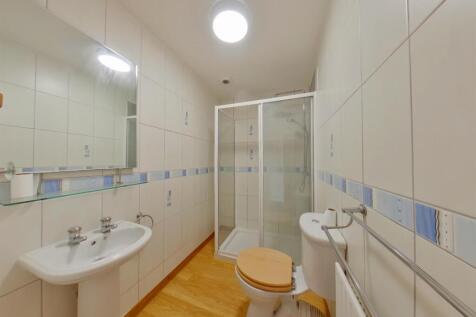 Bathroom (32).jpg