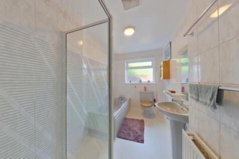 Annex En Suite Pic.jpg