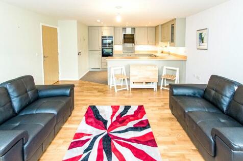 Living/Dining Area