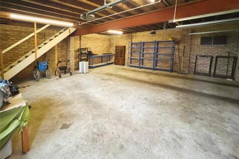 Double Garage