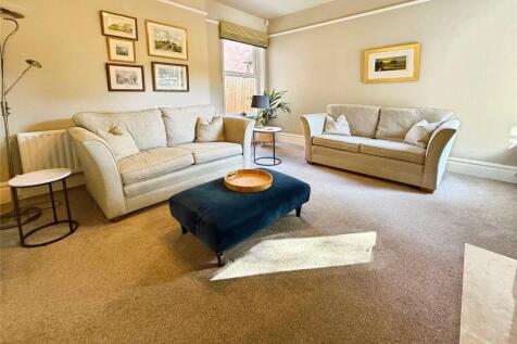 Snug/Sitting Room
