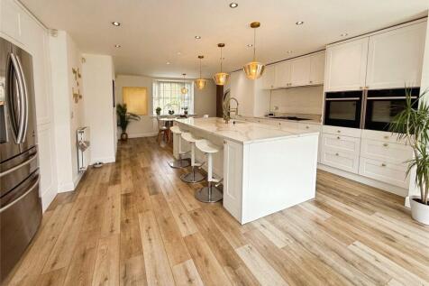 Kitchen-Family Room