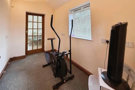 Office/Lobby