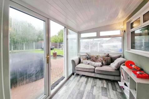 Conservatory/Sun Roo