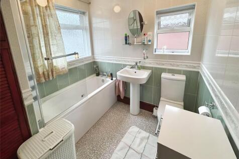 Family Bathroom W/C