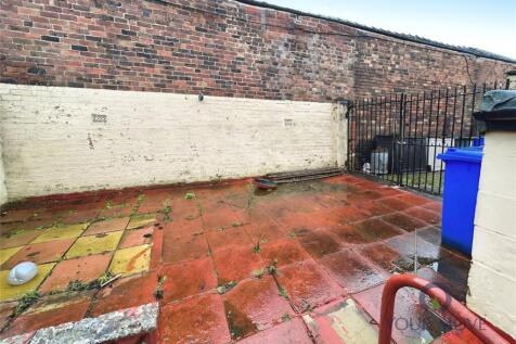 Rear Courtyard
