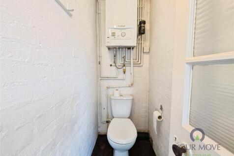 Cloakroom W/C
