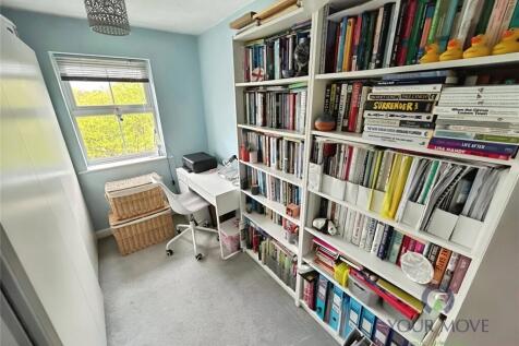 Bedroom 4 /Study