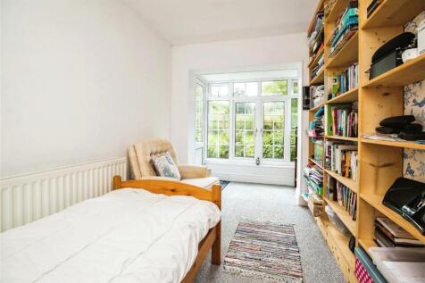 Bedroom 4/Study