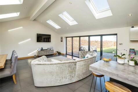 Dining/Family Area