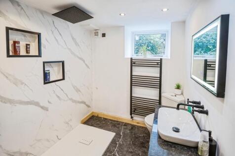 Ensuite 2